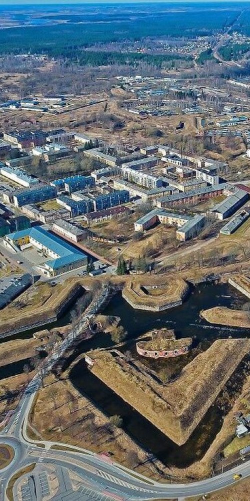 Exploring Daugavpils on foot and bike